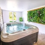 Campose, Authentique Maison Vintage Avec Spa, 10p 別荘 *