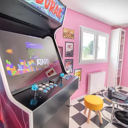 Prázdninový dům Campose, Authentique Maison Vintage Avec Spa, 10p Gérardmer