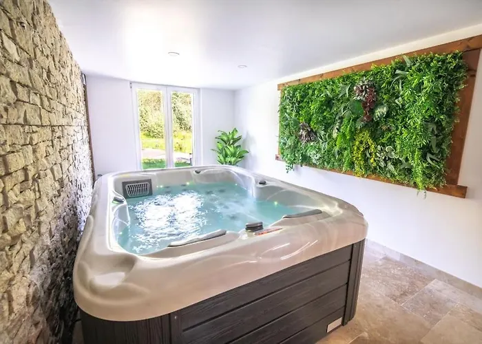 Campose, Authentique Maison Vintage Avec Spa, 10p Ferienhaus *